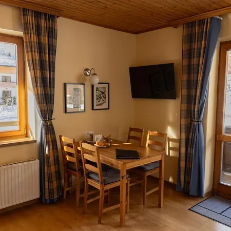 Pensjonat Dachsteinhof 3*