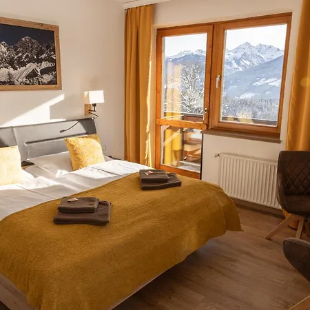 Dachsteinhof 3*